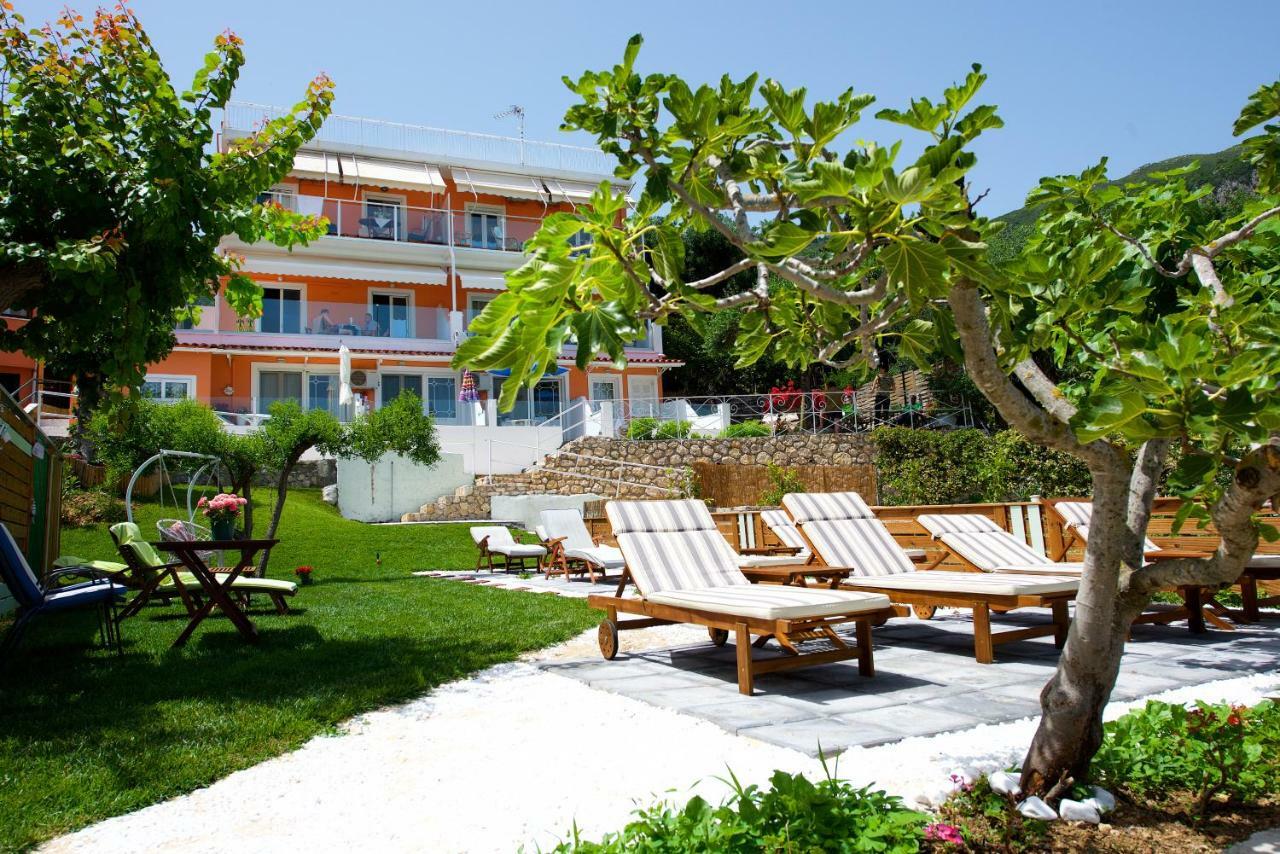 Napoleon On The Beach Paleokastritsa Exterior foto